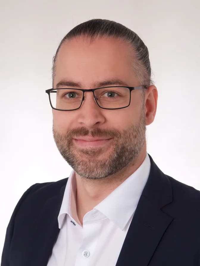 Porträt von Niklas Hoffmann von Pfalz Development